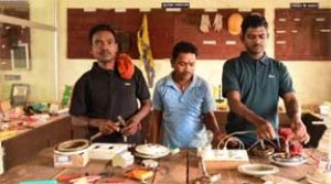  अब हथियार नहीं, हुनर से बदल रही पुनर्वासितों की जिंदगी