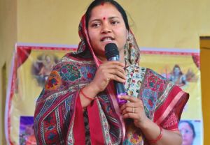  मंत्री लक्ष्मी राजवाड़े के प्रयासों से आजादी के बाद पहली बार दर्जनों टोलों के विद्युतीकरण को मिली मंजूरी