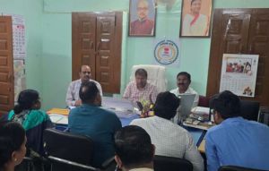  संयुक्त संचालक ने ली विकासखंड शिक्षा अधिकारियों एवं विकासखंड स्त्रोत समन्वयकों की बैठक