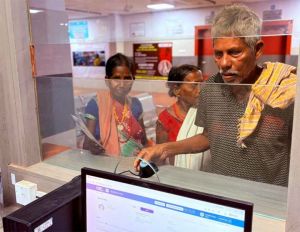  जहां सड़कें खत्म, वहां भी इलाज शुरू, सुकमा की पहाड़ियों में उम्मीद की रोशनी