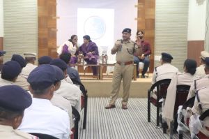 राष्ट्रीय तंबाकू नियंत्रण कार्यक्रम के अंतर्गत पुलिस कर्मियों की कार्यशाला