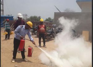  श्रमिक दिवस पर पिक्काडिली एग्रो इंडस्ट्रीज़ में मॉकड्रिल आयोजित