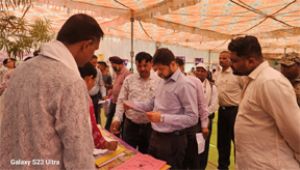  जुनवानी शिविर का कलेक्टर ने किया निरीक्षण, योजनाओं का लिया जायजा
