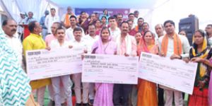  महिला स्व सहायता समूह बना आत्मनिर्भरता और सामूहिक सशक्तिकरण की मिसाल
