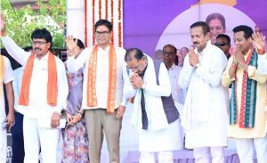 मुख्यमंत्री ने रायगढ़ को दी 102 करोड़ रुपए से अधिक के विकास कार्यों की सौगात मुख्यमंत्री ने रायगढ़ को दी 102 करोड़ रुपए से अधिक के विकास कार्यों की सौगात