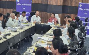 मिलकर सब काम करें,शहर को स्वच्छ,सुंदर और व्यवस्थित बनाएं-आर.संगीता मिलकर सब काम करें,शहर को स्वच्छ,सुंदर और व्यवस्थित बनाएं-आर.संगीता