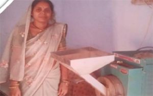 बिहान योजना से लखपती दीदी बनीं श्रीमती इन्द्राणी मेश्राम बिहान योजना से लखपती दीदी बनीं श्रीमती इन्द्राणी मेश्राम