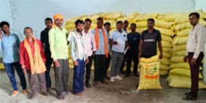  समितियों में खाद -बीज़ पर्याप्त मात्रा में उपलब्ध,नैनो यूरिया का उपयोग वैकल्पिक