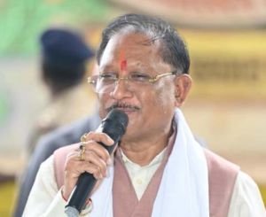  जनचौपाल में मुख्यमंत्री ने सुनी जनता की बात, विकास कार्यों की दी सौगात