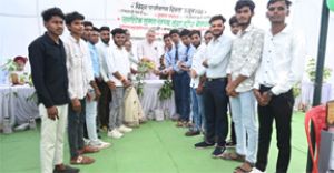 विश्व पर्यावरण दिवस पर बेलपान बना जनभागीदारी, स्वच्छता और हरित संकल्प का प्रतीक