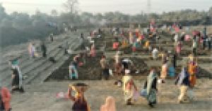जल संरक्षण का महाअभियान: मनरेगा से गांवों में बढ़ रहा जल भंडार, हरियाली और आजीविका जल संरक्षण का महाअभियान: मनरेगा से गांवों में बढ़ रहा जल भंडार, हरियाली और आजीविका