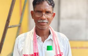  आधुनिक खेती की ओर बढ़े किसान के कदम, नैनो यूरिया से कोडेकसा के हीराराम चुरगियां की बदली किस्मत