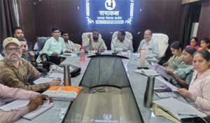  आवास प्लस सर्वे  अंतर्गत स्थायी प्रतीक्षा सूची तैयार करने हेतु  अधिकारियों को दिया गया प्रशिक्षण