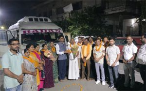   सोमनाथ स्वाभिमान यात्रा के लिए रायगढ़ से 17 श्रद्धालु रवाना,  मंत्री ओ.पी. चौधरी ने दी शुभकामनाएं
