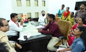  प्रदेश भाजपा कार्यालय &lsquo;सहयोग केंद्र&rsquo; जनदर्शन में उपमुख्यमंत्री विजय शर्मा ने सुनीं लोगों की समस्याएं