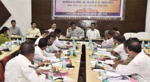  शिक्षा मंत्री गजेंद्र यादव ने बस्तर संभाग की शिक्षा व्यवस्था की समीक्षा की