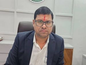 निगम आयुक्त का खुर्सीपार क्षेत्र में निरीक्षण, विकास कार्यों में तेजी और नागरिक समस्याओं के त्वरित समाधान के निर्देश निगम आयुक्त का खुर्सीपार क्षेत्र में निरीक्षण, विकास कार्यों में तेजी और नागरिक समस्याओं के त्वरित समाधान के निर्देश