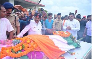  शिक्षा मंत्री गजेन्द्र यादव ने दिवंगत तीजन बाई को श्रद्धांजलि