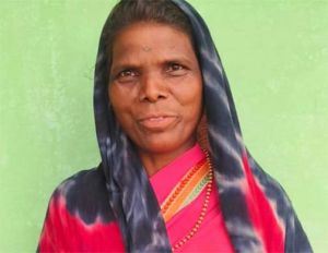 कच्चे घर से पक्के आशियाने तक : पीएम जनमन आवास योजना ने सरिता बैगा के जीवन में भरी खुशियों की नई रोशनी कच्चे घर से पक्के आशियाने तक : पीएम जनमन आवास योजना ने सरिता बैगा के जीवन में भरी खुशियों की नई रोशनी
