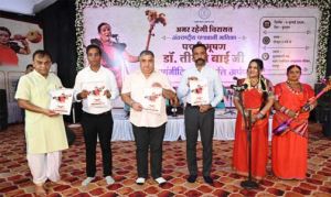  कलाकारों, साहित्यकारों तथा संस्कृति जगत की विभूतियों ने मुक्तकाश मंच से पद्मविभूषण डॉ. तीजन बाई को दी भावभीनी श्रद्धांजलि
