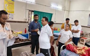 सीएमएचओ ने डोंगरगांव अस्पताल में मरीज की मृत्यु के मामले की जांच की