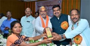  हेमचन्द यादव विश्वविद्यालय में छात्र सम्मेलन का आयोजन