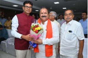  रायपुर विकास प्राधिकरण के नए उपाध्यक्ष डॉ. जय प्रकाश शर्मा ने संभाला पदभार