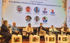 राष्ट्रीय मंच पर चमकी धमतरी की अभिनव पहल, सीएससी स्थापना दिवस पर PACS ड्रोन मॉडल को मिली विशेष पहचान राष्ट्रीय मंच पर चमकी धमतरी की अभिनव पहल, सीएससी स्थापना दिवस पर PACS ड्रोन मॉडल को मिली विशेष पहचान