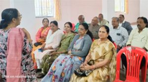  सियान गुड़ी में वृद्धजनों से आज मिलेंगे शिक्षा विभाग के रिटायर्ड अफसर