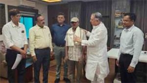  हौसलों की उड़ान: दिव्यांगता को मात देकर चितुराम नाग बने आत्मनिर्भरता की मिसाल