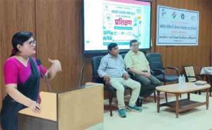  मतदाता जागरूकता क्लब (ELC) के नोडल अधिकारियों एवं कैंपस एंबेसडर को दिया गया प्रशिक्षण  