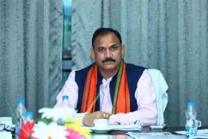 छत्तीसगढ़ के बच्चों के हक की एक भी सीट नहीं होगी प्रभावित: स्वास्थ्य मंत्री छत्तीसगढ़ के बच्चों के हक की एक भी सीट नहीं होगी प्रभावित: स्वास्थ्य मंत्री