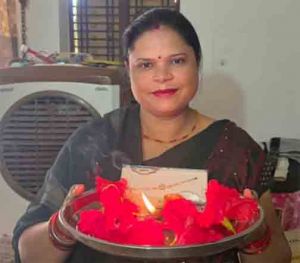  बहनों की खुशहाली का उपहार, विष्णु भैया का साथ&mdash;महतारी वंदन से प्रतिभा की रक्षाबंधन की खुशियां हुईं दोगुनी