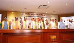  &lsquo;सेवा ही संकल्प&rsquo; अभियान के माध्यम से केंद्र व राज्य सरकार की योजनाओं को जन-जन तक पहुंचाना है: मुख्यमंत्री साय