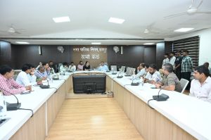 फुंडहर गौधाम मे बारिश में गौमाता को पानी से बचाने तत्काल मे तिरपाल की व्यवस्था के निर्देश फुंडहर गौधाम मे बारिश में गौमाता को पानी से बचाने तत्काल मे तिरपाल की व्यवस्था के निर्देश