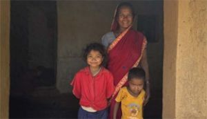  सेवा की कहानी: अपनी जरूरतों के लिए अब रामबाई के हाथ में अपनी राशि, महतारी वंदन से हर महीने मिल रहे एक हजार रुपये