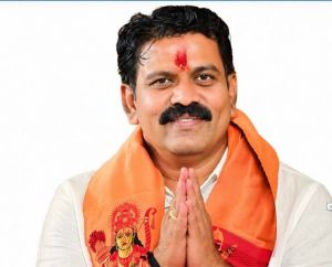   &rsquo;आईईडी विस्फोटों की विरह वेदना से बाहर आएगा बस्तर, पीड़ितों को मिलेंगे कृत्रिम हाथ-पैर - उप मुख्यमंत्री विजय शर्मा&rsquo;