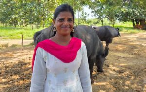पति के निधन के बाद चार बेटियों का भविष्य संवारने का उठाया बीड़ा, सक्षम योजना से आत्मनिर्भर बनीं इंदु लता गुप्ता