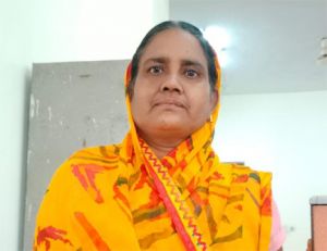 इंदिरा गांधी राष्ट्रीय विधवा पेंशन योजना से गायत्री साहू को मिला आर्थिक संबल इंदिरा गांधी राष्ट्रीय विधवा पेंशन योजना से गायत्री साहू को मिला आर्थिक संबल