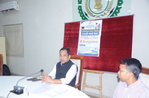 पोस्ट मैट्रिक छात्रवृत्ति के आवेदनों में वृद्धि और समयबद्ध स्वीकृति सुनिश्चित करें : कलेक्टर 