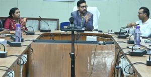कलेक्टर  ने ईआरओ एवं निर्वाचन अधिकारियों को दिए निर्देश, फॉर्म-6 के आवेदन बढ़ाने और व्यापक प्रचार-प्रसार पर जोर