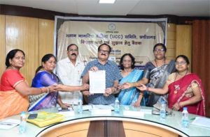  समान नागरिक संहिता पर उच्च स्तरीय समिति के समक्ष विभिन्न संगठनों व सामाजिक प्रतिनिधियों ने रखे अपने सुझाव