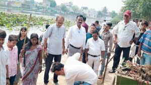 जनभागीदारी से घासीदास नगर तालाब में चला विशेष सफाई अभियान