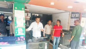 आकाशगंगा व्यावसायिक परिसर में अवैध कब्जों पर निगम की नजर