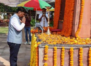  छत्तीसगढ़ में शांति और सुरक्षा के लिए वीर जवानों का बलिदान अविस्मरणीय- वन मंत्री केदार कश्यप