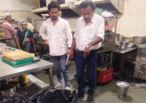  एमपी ढाबा में ठोस अपशिष्ट प्रबंधन नियमों की अवहेलना पर 10 हजार का ई जुर्माना