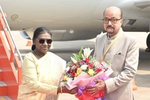 राष्ट्रपति श्रीमती मुर्मु का छत्तीसगढ़ आगमन पर हुआ आत्मीय स्वागत