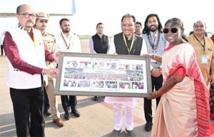 राष्ट्रपति  द्रौपदी मुर्मु छत्तीसगढ़ प्रवास के पश्चात रायपुर से हुईं रवाना