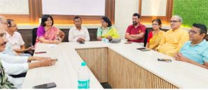  युवाओं को रक्&zwj;तदान से जोड़ना जरूरी