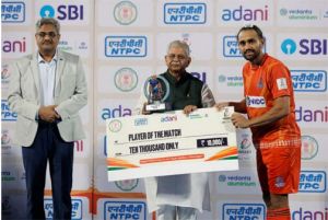   जसकरण सिंह के पांच गोलों के बावजूद बैलाडीला बुल्स जीत से दूर, संस्कारधानी स्ट्राइकर्स ने 5-5 से ड्रॉ कराया मुकाबला